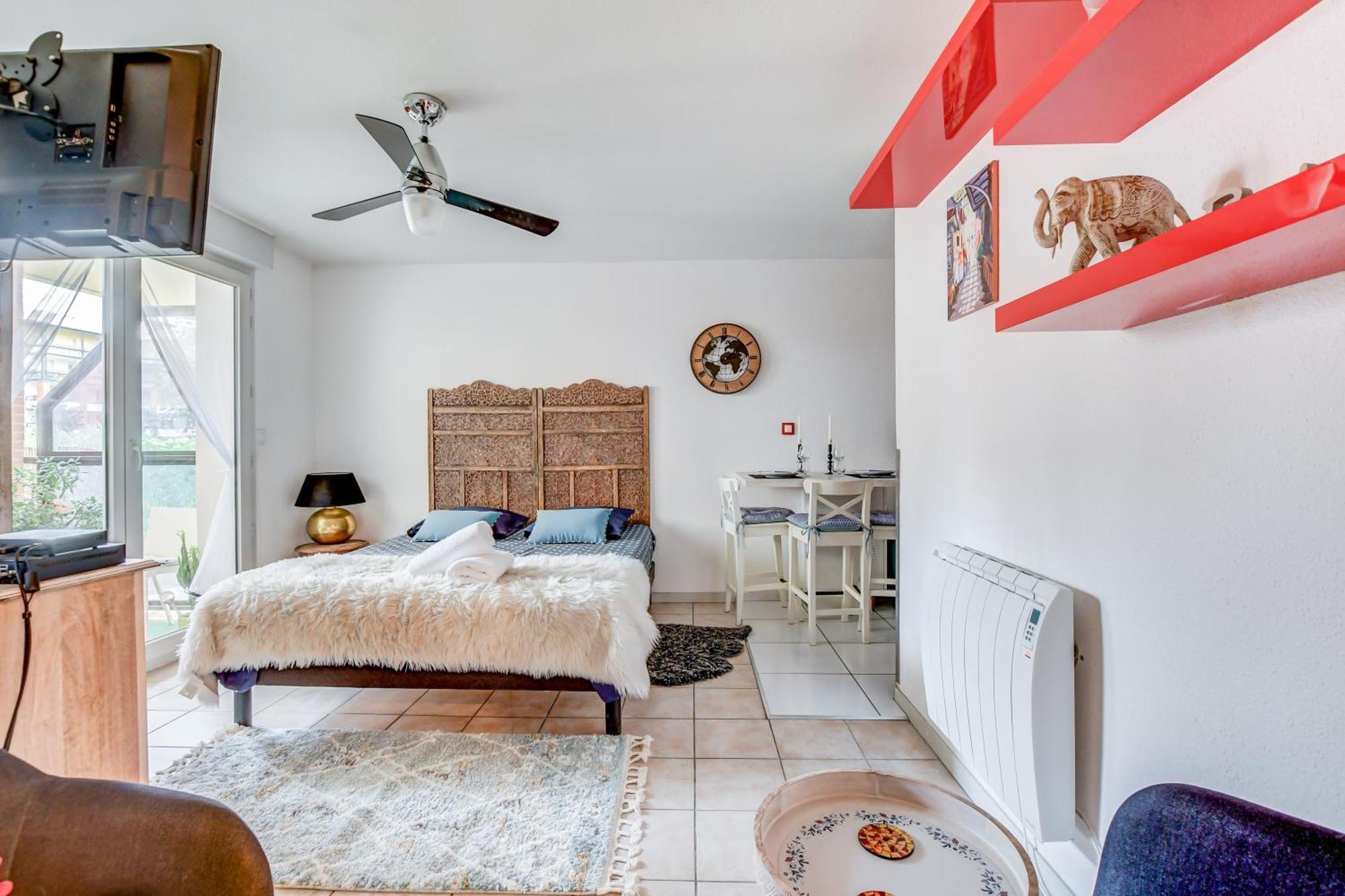 L Oasis Studio Proche Hopital Et Aeroport Piscine Parking &Netflix ตูลูส ภายนอก รูปภาพ