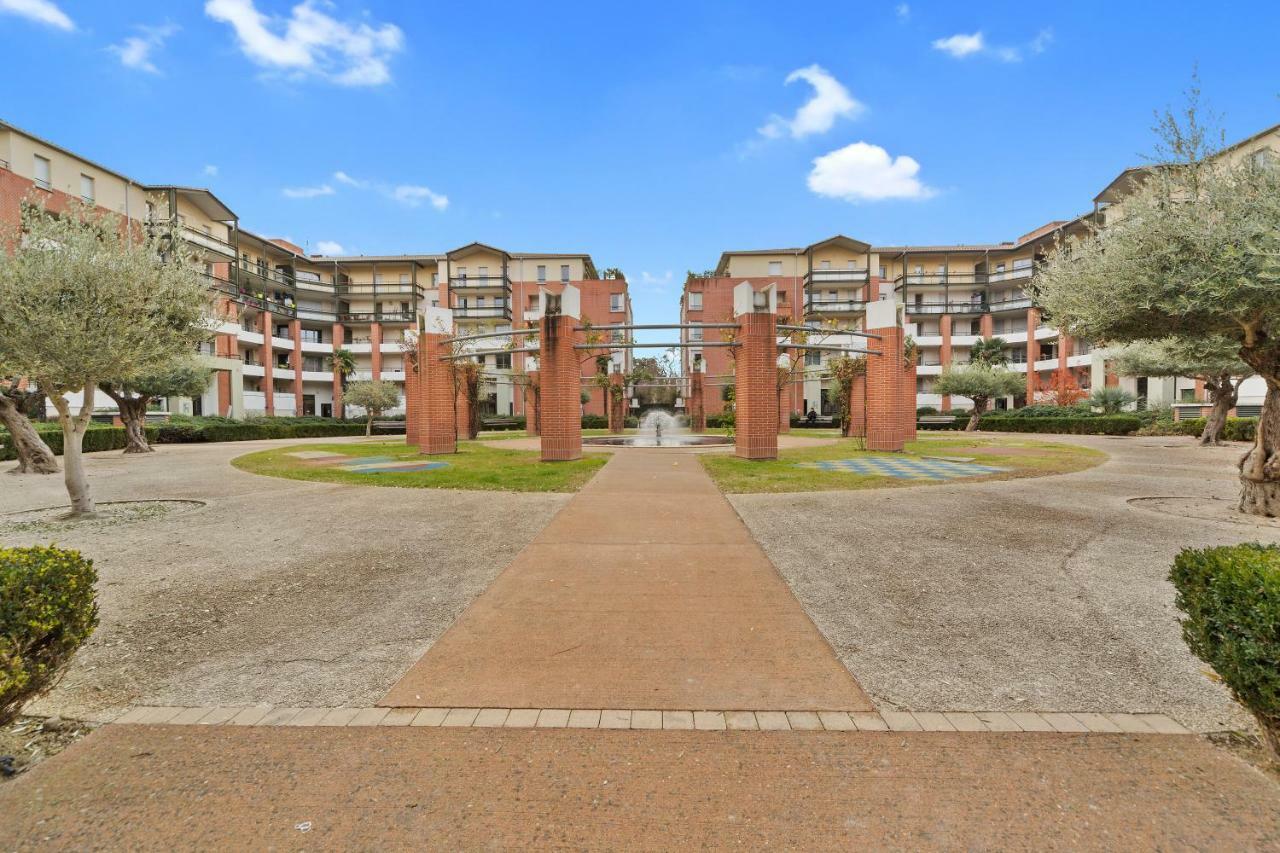L Oasis Studio Proche Hopital Et Aeroport Piscine Parking &Netflix ตูลูส ภายนอก รูปภาพ